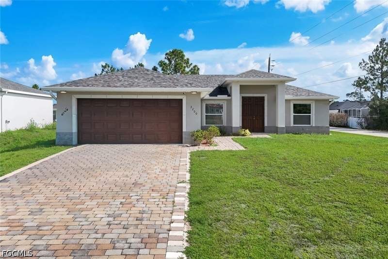 3 bedroom SingleFamilyResidence at 3200 41st St W, Lehigh Acres, Lehigh Acres — photo 3