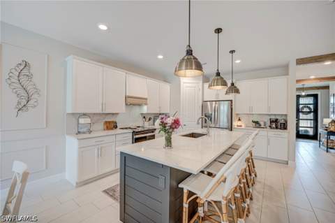 9022 Slade Ter, Fort Myers FL - photo 6 of 44