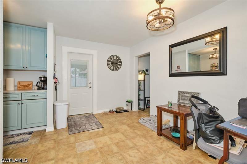 5 bedroom SingleFamilyResidence at 16820 Banyon Dr, Cottage Point Unrec, Fort Myers — photo 5