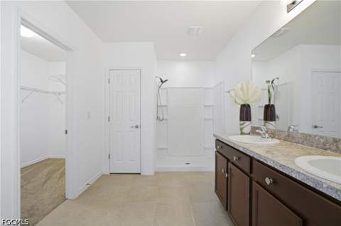 10884 Marble Brook Blvd, Lehigh Acres FL - photo 16 of 33
