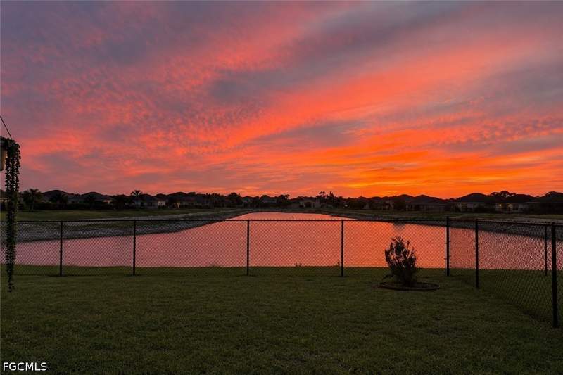 3 bedroom SingleFamilyResidence at 10884 Marble Brook Blvd, Marblebrook, Lehigh Acres — photo 4