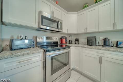 520 Wilmington Pkwy, Cape Coral FL - photo 16 of 47