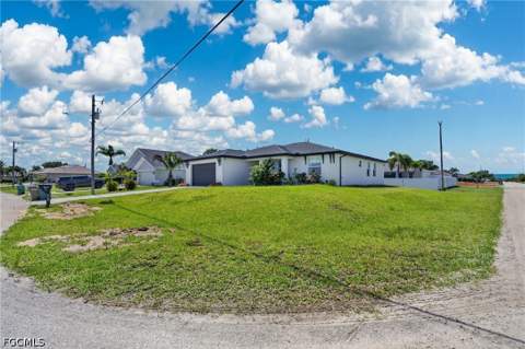 1902 NE 20th St, Cape Coral FL - photo 14 of 32