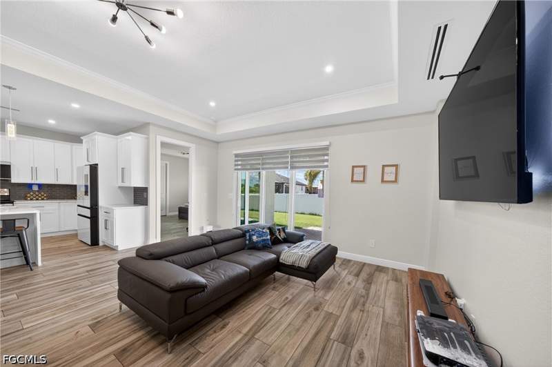 3 bedroom SingleFamilyResidence at 1902 NE 20th St, Cape Coral, Cape Coral — photo 4