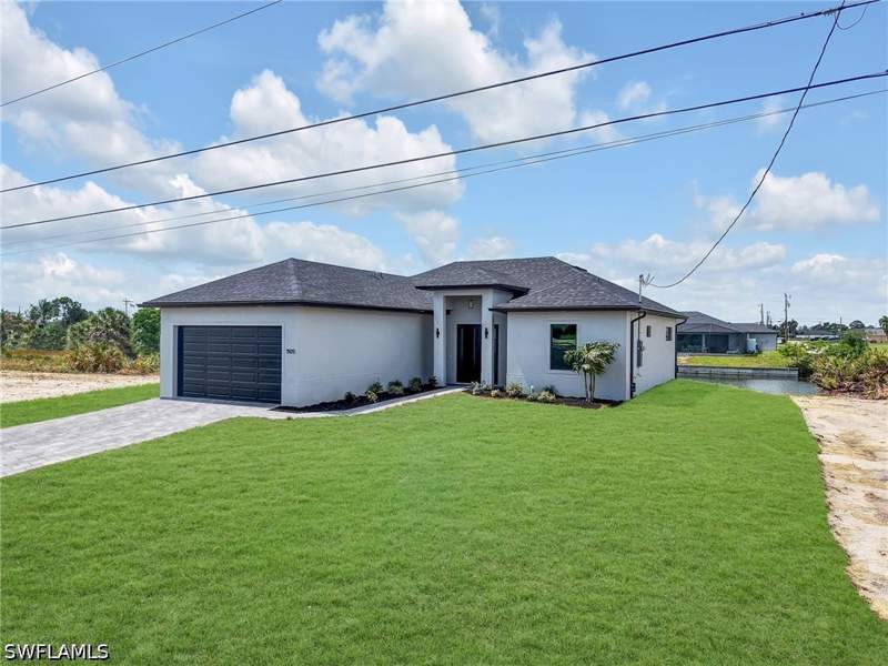 3 bedroom SingleFamilyResidence at 1505 NW 17th St, Cape Coral, Cape Coral — photo 2