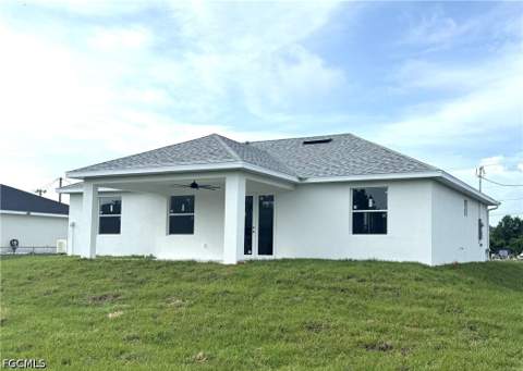 2604 15th St SW, Lehigh Acres FL - photo 6 of 26