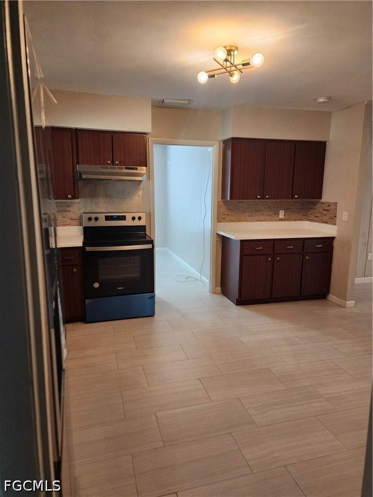4 bedroom SingleFamilyResidence at 111 E Sugarland Cir, Clewiston, Clewiston — photo 3