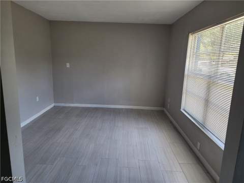 111 E Sugarland Cir, Clewiston FL - photo 7 of 27