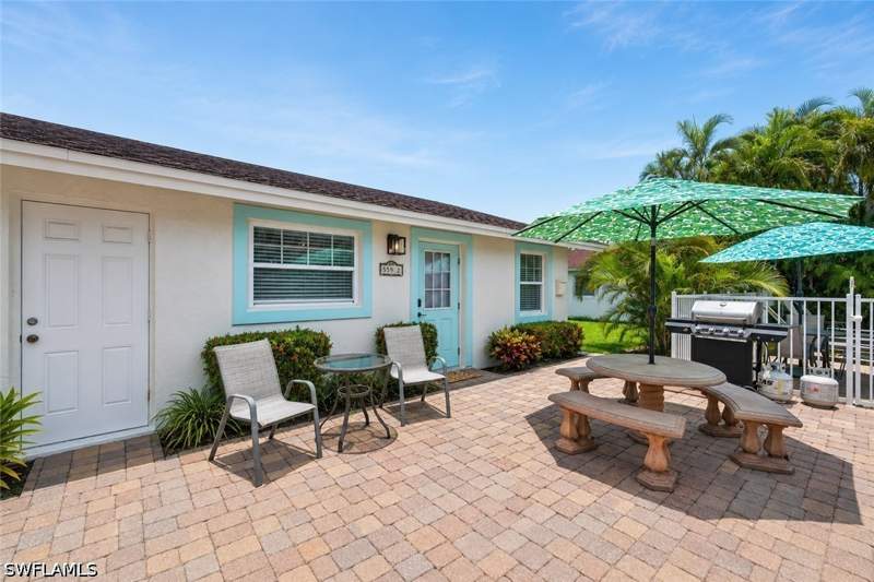 4 bedroom Duplex at 559 105th Ave N, Naples Park, Naples — photo 3