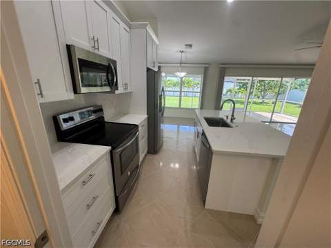 1626 Four Mile Cove Pkwy, Cape Coral FL - photo 12 of 37