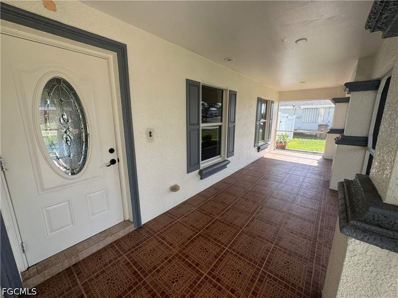3 bedroom SingleFamilyResidence at 1626 Four Mile Cove Pkwy, Cape Coral, Cape Coral — photo 2