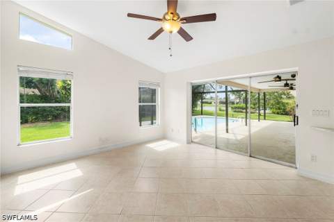 10340 Regent Cir, Naples FL - photo 16 of 34