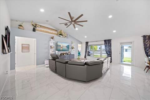 22 Nelson Rd S, Cape Coral FL - photo 11 of 44