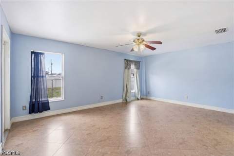 4129 NE 14th Pl, Cape Coral FL - photo 12 of 25