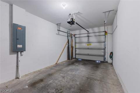 4093 Wilmont Pl, Fort Myers FL - photo 11 of 50