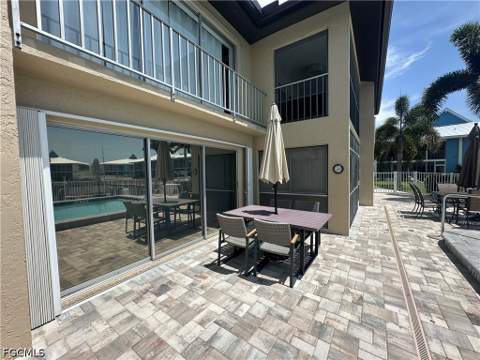 4116 SE 20th Pl 102, Cape Coral FL - photo 15 of 32