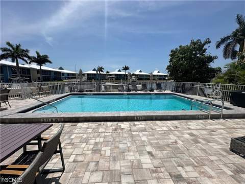 4116 SE 20th Pl 102, Cape Coral FL - photo 20 of 32