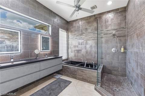 2205 Noble Ct, Naples FL - photo 18 of 41
