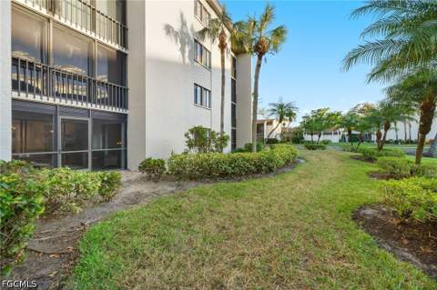 4396 Bowsprit Ct 1B, Fort Myers FL - photo 23 of 44