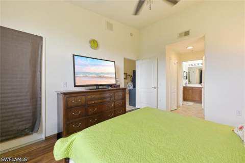 6828 Sterling Greens Pl 4405, Naples FL - photo 13 of 36