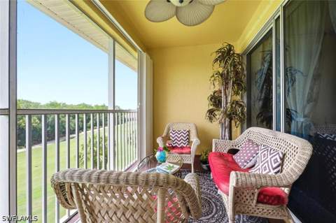 6828 Sterling Greens Pl 4405, Naples FL - photo 19 of 36