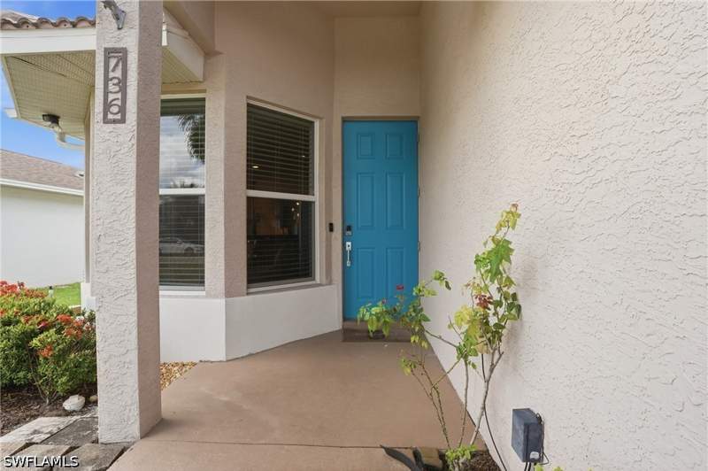 3 bedroom SingleFamilyResidence at 736 110th Ave N, Naples Park, Naples — photo 4