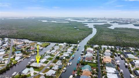 17731 Broadway Ave, Fort Myers Beach FL - photo 11 of 16