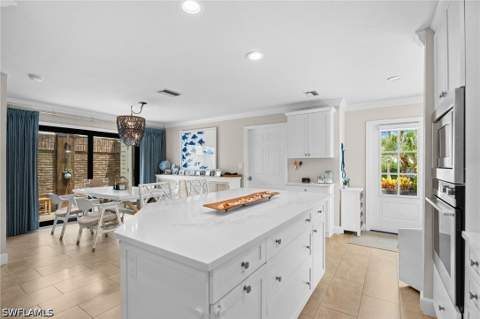 4008 Crayton Rd A1, Naples FL - photo 7 of 47