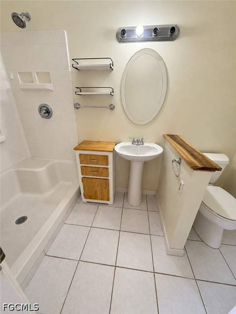 1005 SW 48th Ter 3, Cape Coral FL - photo 6 of 20