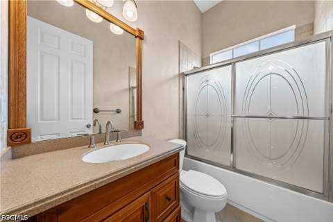 680 Mirror Lakes Ct, Lehigh Acres FL - photo 15 of 33