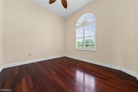 680 Mirror Lakes Ct, Lehigh Acres FL - photo 17 of 33