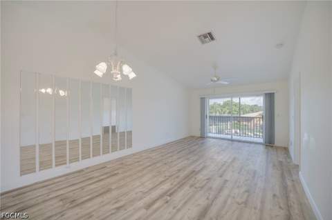 5709 Foxlake Dr 208, North Fort Myers FL - photo 12 of 28