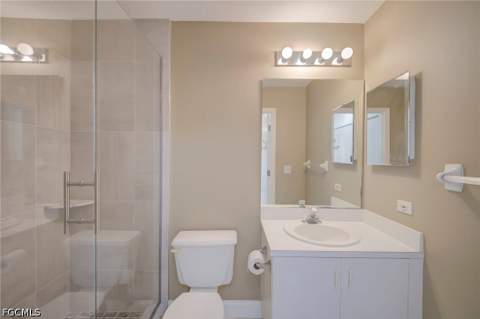 5709 Foxlake Dr 208, North Fort Myers FL - photo 19 of 28