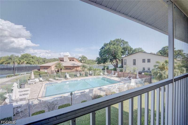 3 bedroom Condominium at 5709 Foxlake Dr 208, Sawmill Villas Condo, North Fort Myers — photo 2