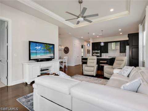 9225 Cayman Dr, Naples FL - photo 12 of 40