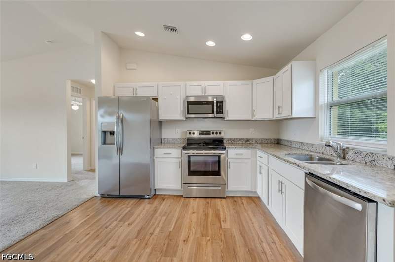3 bedroom SingleFamilyResidence at 2069 Detroit Dr, Port Labelle, Labelle — photo 5