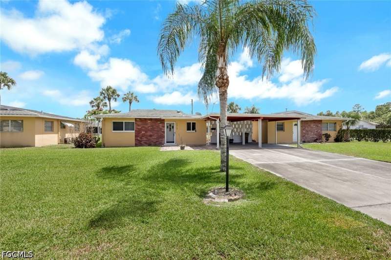 2 bedroom SingleFamilyResidence at 2212 E 6th St, Camille Gardens, Lehigh Acres — photo 2