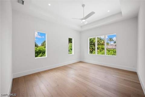 623 Park Shore Dr, Naples FL - photo 21 of 43