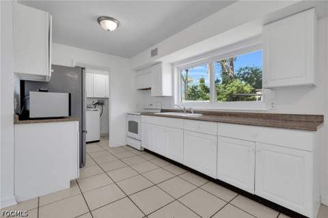 8396 Sevigny Dr, North Fort Myers FL - photo 23 of 31