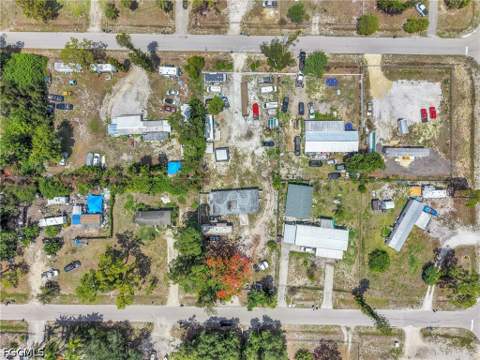 8396 Sevigny Dr, North Fort Myers FL - photo 9 of 31