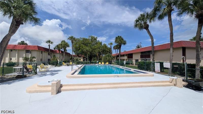 2 bedroom Condominium at 198 Joel Blvd 4, South Broadmoor, Lehigh Acres — photo 3