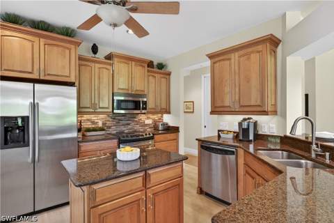 5035 Yacht Harbor Dr 103, Naples FL - photo 8 of 43