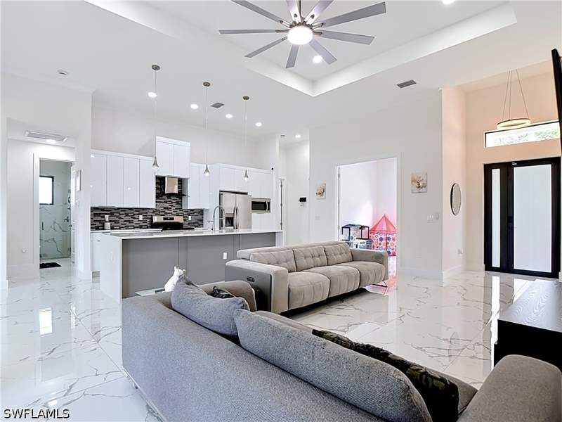 3 bedroom SingleFamilyResidence at 2905 4th St W, Lehigh Acres, Lehigh Acres — photo 2