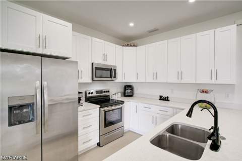 7035 Brazil Cir, Labelle FL - photo 10 of 37