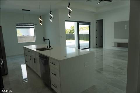 2523 SW 18th Ave, Cape Coral FL - photo 10 of 49