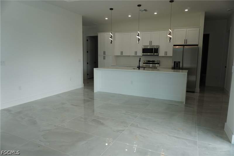 4 bedroom SingleFamilyResidence at 2523 SW 18th Ave, Cape Coral, Cape Coral — photo 5