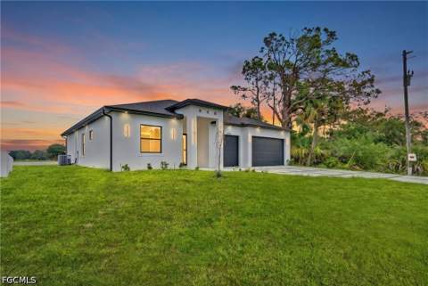 6037 N Moss Cir, Labelle FL - photo 7 of 50