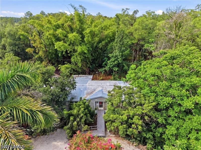 3 bedroom ManufacturedHome at 22690 Mulholland Dr, Wildcat Farms, Fort Myers — photo 4