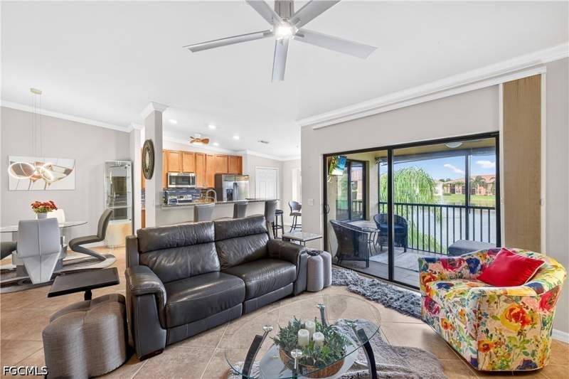 2 bedroom Condominium at 13710 Julias Way 924, Palmetto Cove, Fort Myers — photo 5