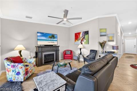 13710 Julias Way 924, Fort Myers FL - photo 7 of 28